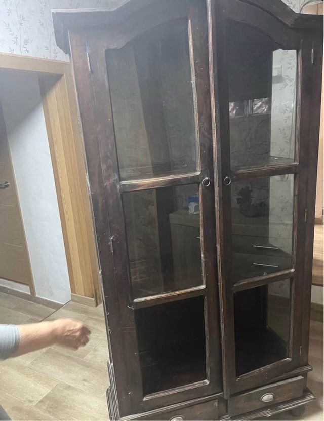 Mueble vitrina madera y cristal 1.80x0.80