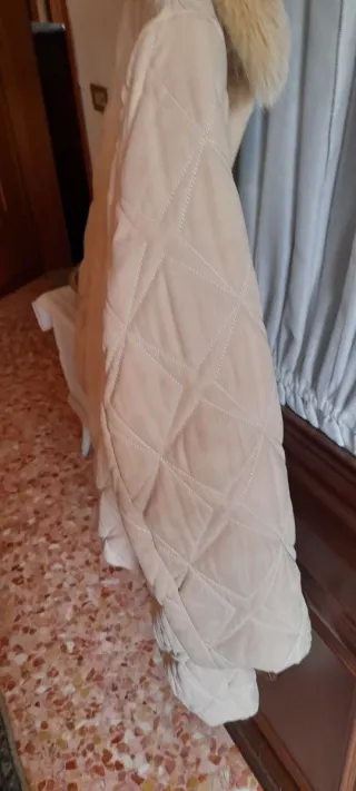 Giaccone donna beige con pelliccia