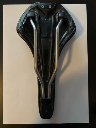 Sillín Prologo Negro Medidas:265 x 130