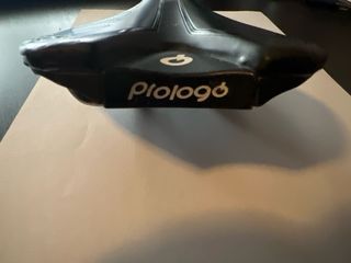 Sillín Prologo Negro Medidas:265 x 130