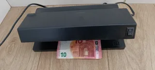 Detector Billetes Falsos UV