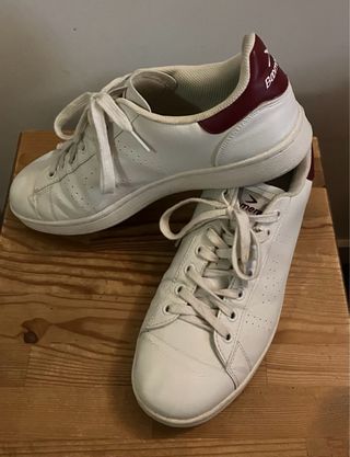 Bambas Blancas marca Boomerang(corte ingles)N 42