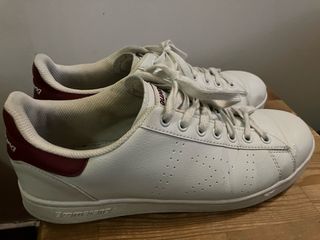 Bambas Blancas marca Boomerang(corte ingles)N 42