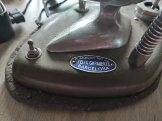 Máquina de coser antigua