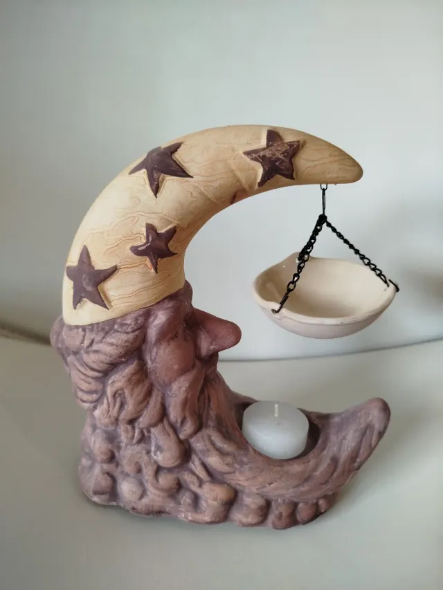 Quemador de esencias con forma de luna