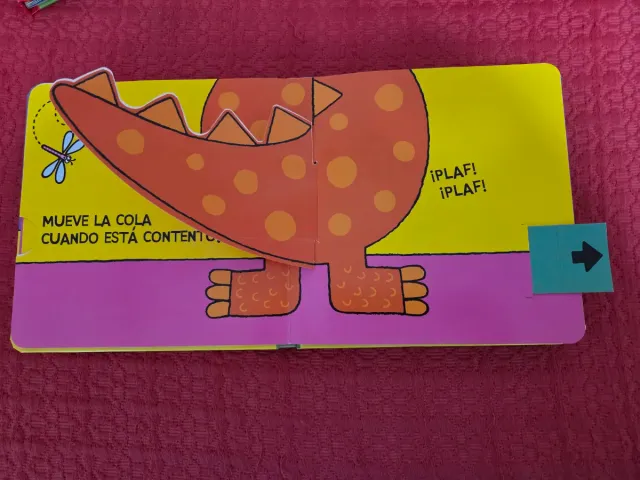 ¿Qué hace el pollito Pío? (Spanish Edition)