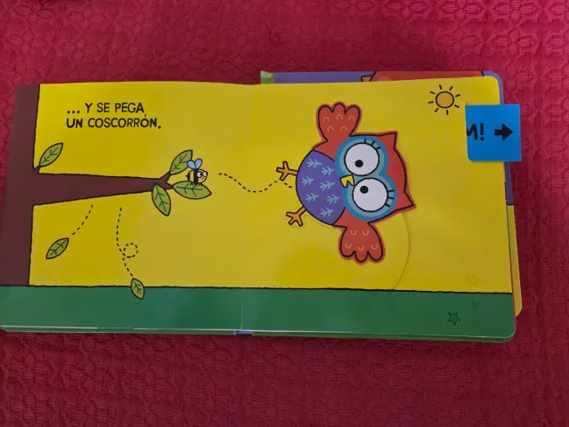 ¿Qué hace el pollito Pío? (Spanish Edition)