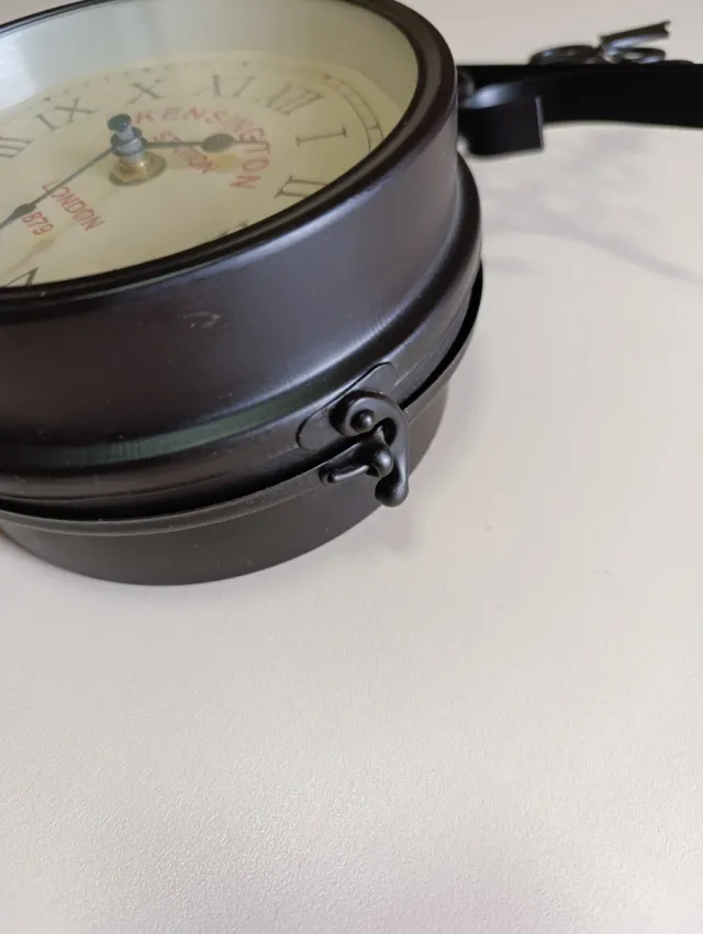 Reloj doble de diseño, estilo Estación