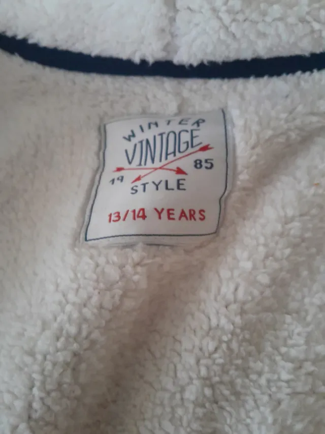 Chaqueta con capucha y rayas talla 13/14