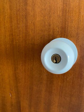 Conjunto de pomos de puerta blanco (6 puertas)