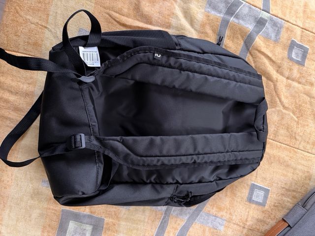 Mochila Quechua 17L Preta