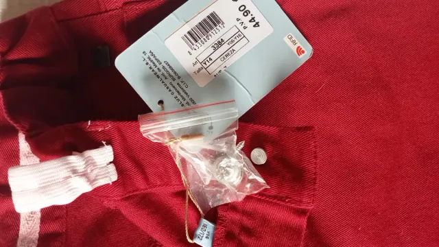 Pantalón burdeos Talla 14 Trasluz