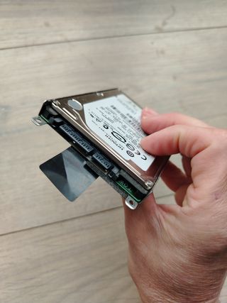 Disco Duro Hitachi 120GB SATA 2.5