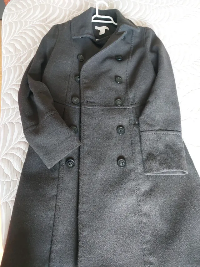 Abrigo gris doble botonadura