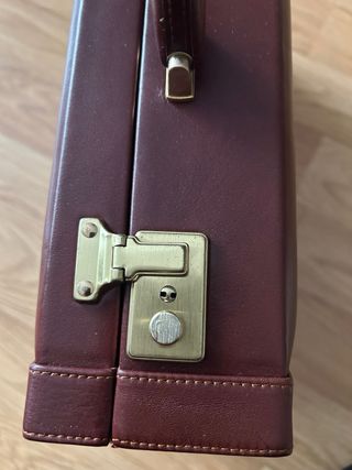 Maletín de dirección en piel marrón. Ideal regalo