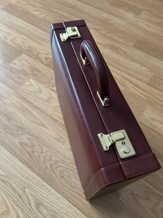 Maletín de dirección en piel marrón. Ideal regalo