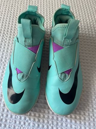 Botas Fútbol Nike Niña Talla 36,5