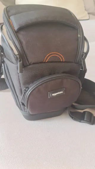 Fondina per fotocamera reflex Amazon Basics