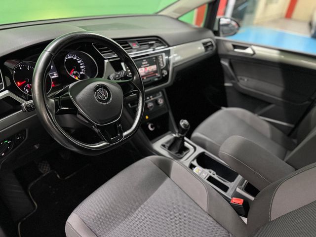 Volkswagen Touran 2016!!! 7 PLAZAS!!!