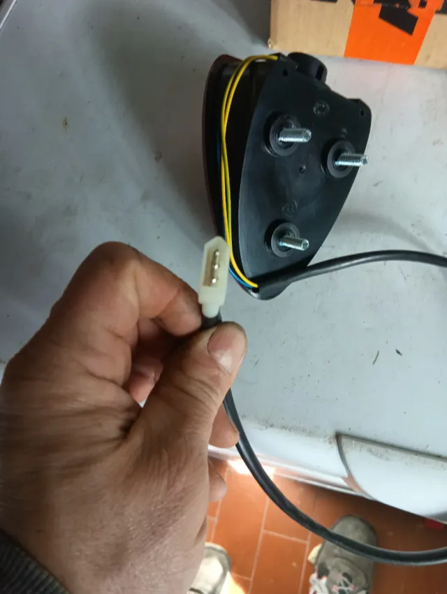 KTM LC4 Adventure Duke Faro Posteriore