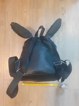 Mochila  mediana lentejuelas  arcoíris