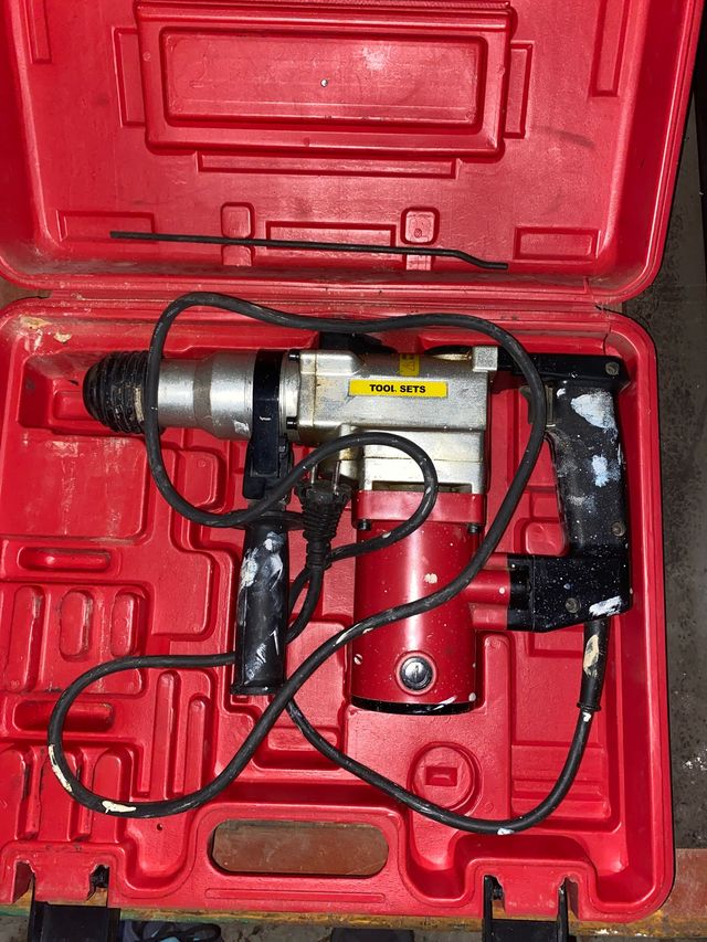 Martillo demoledor eléctrico