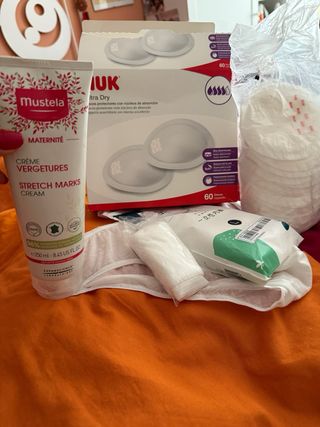 Leggings premamá cuadros y efecto piel + regalo