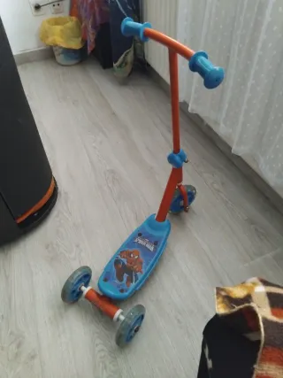 Patinete infantil Spiderman 3 ruedas