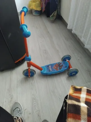 Patinete infantil Spiderman 3 ruedas