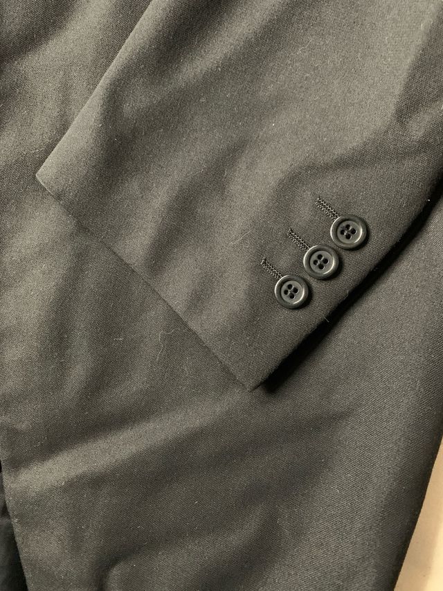 Chaqué caballero usado en dos ocasiones.