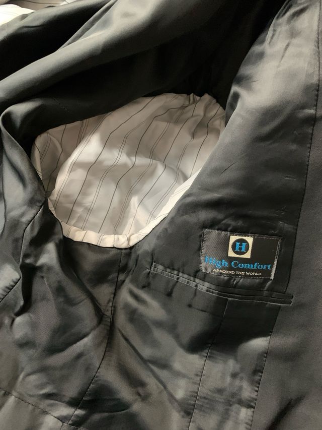 Chaqué caballero usado en dos ocasiones.