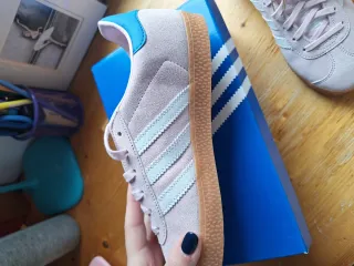 Adidas Gazelle unisex rosa