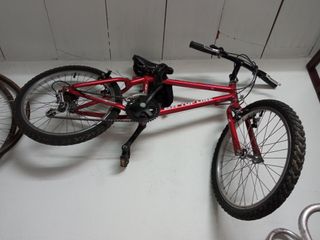 Bicicleta BMX Roja