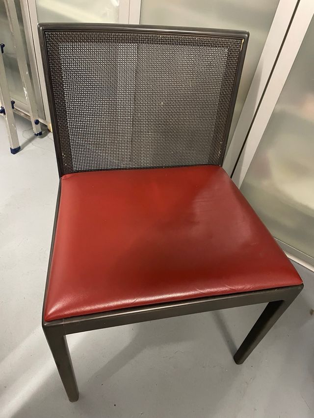 6 sillas Andreu world wengue y tapiceria roja