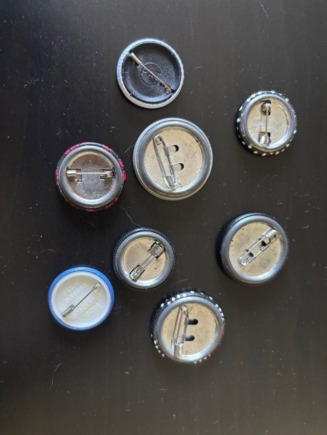 Colección de chapas variadas