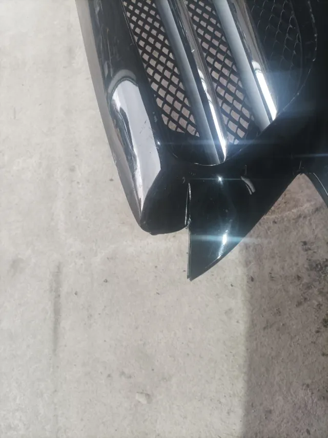 Paragolpes Mercedes W205 Negro