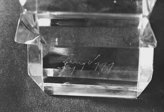 Pisapapeles vintage cristal firmado