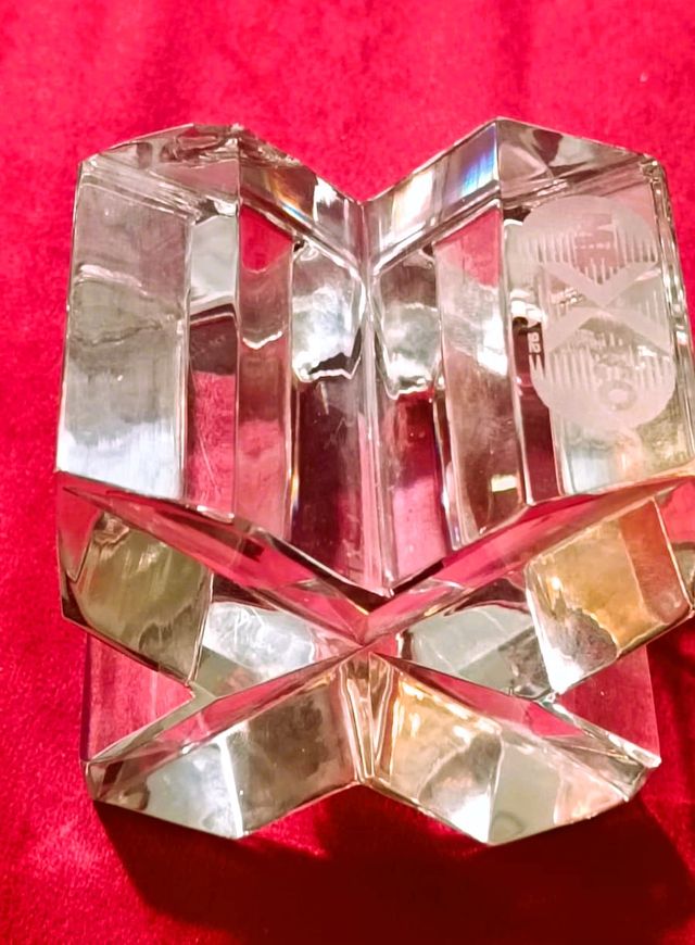 Pisapapeles vintage cristal firmado