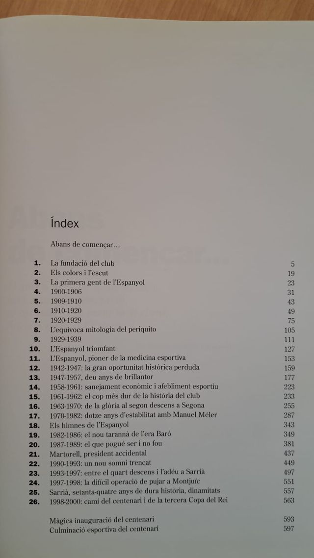 CENT ANYS D'HISTÒRIA DEL RCD ESPANYOL DE BCNA