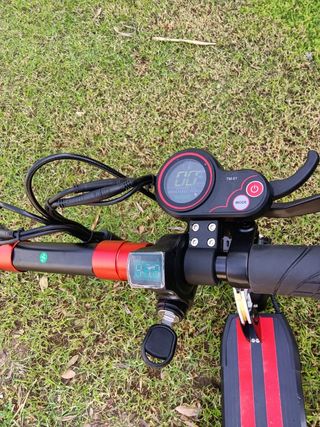 Patinete Eléctrico SUNNIGOO con Asiento