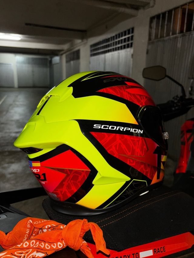 Casco Scorpion EXO R1 TALLA M
