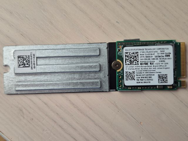 SSD NVMe 128GB Gen4 x 4