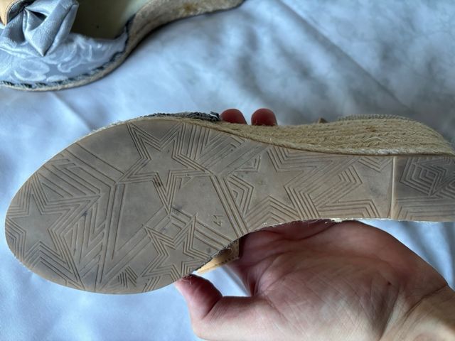 Espardeña Fallera Beige y Gris