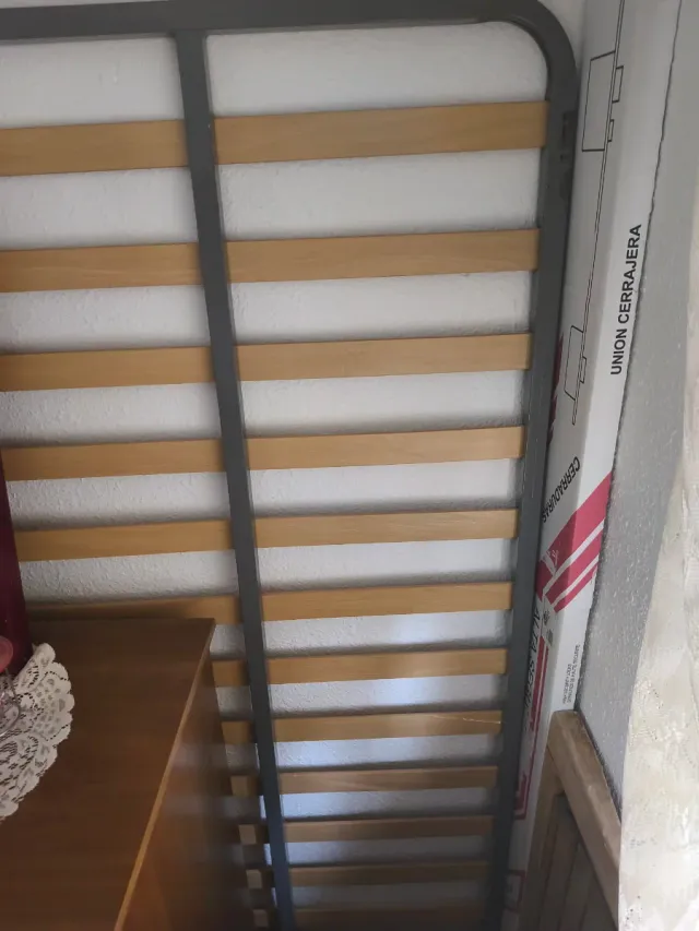 Somier metálico y de madera