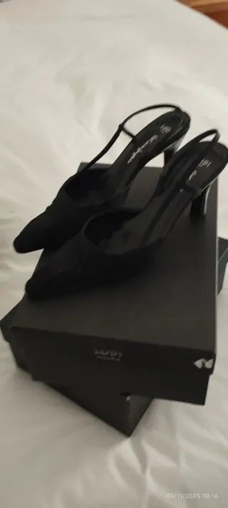 Zapatos de fiesta negros para mujer