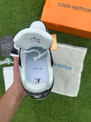 Sneakers Louis Vuitton Nere e Bianche