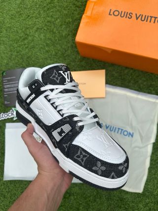Sneakers Louis Vuitton Nere e Bianche