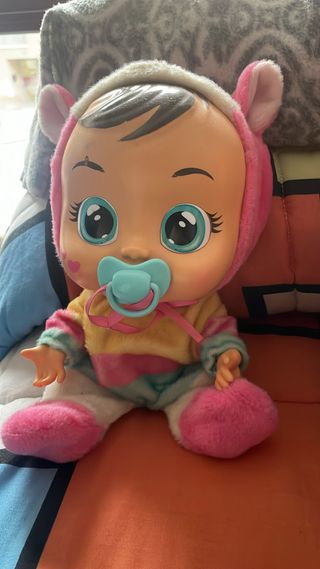Bebé Llorón con chupete