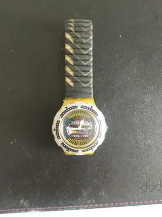 Reloj Swatch Scuba 200 Ratrack Multicolor