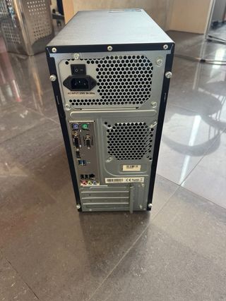 PC Intel Core i3-10105